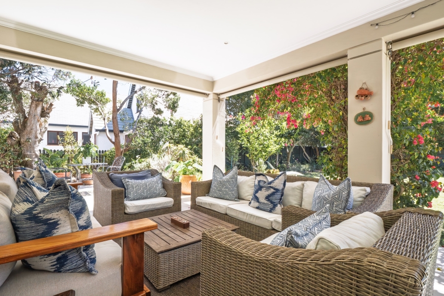 4 Bedroom Property for Sale in Leisure Isle Western Cape